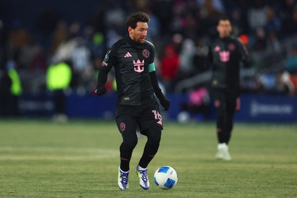 乒乓球混团世界杯：国乒8-0韩国豪取5连胜，王楚钦拿分